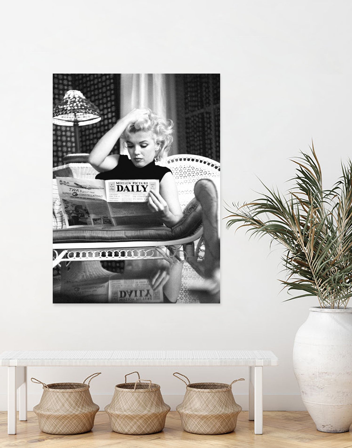 Reading by M Studio on GIANT ART - black and white photogrpahy marilyn monroe