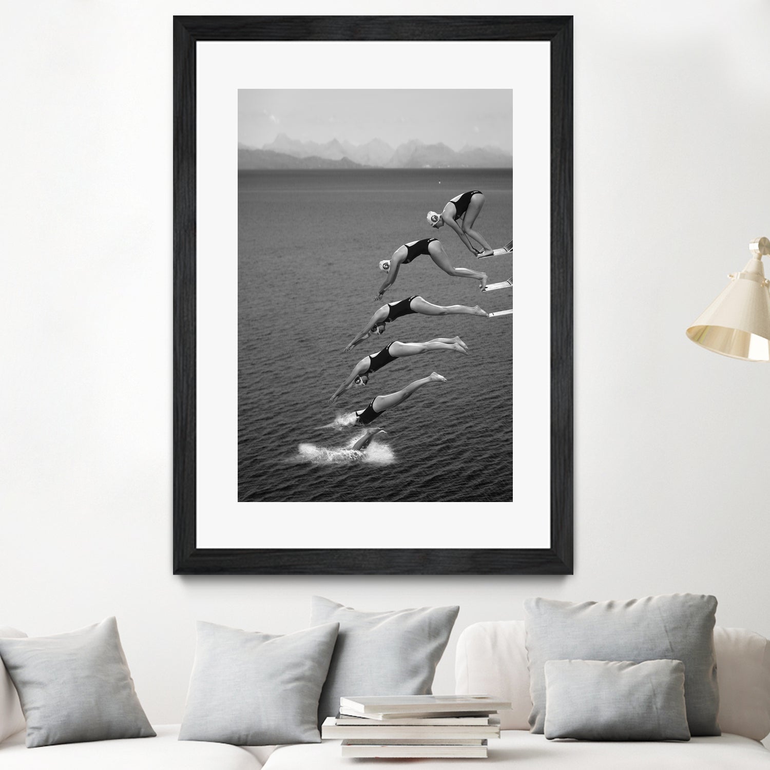 The beauty of diving by Greetje on GIANT ART - black and white photography quick