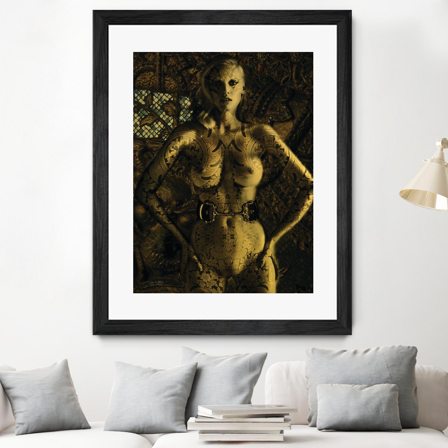 Gold Series Laura Stone by Daniel Stanford on GIANT ART - gold figurative artiste québécois