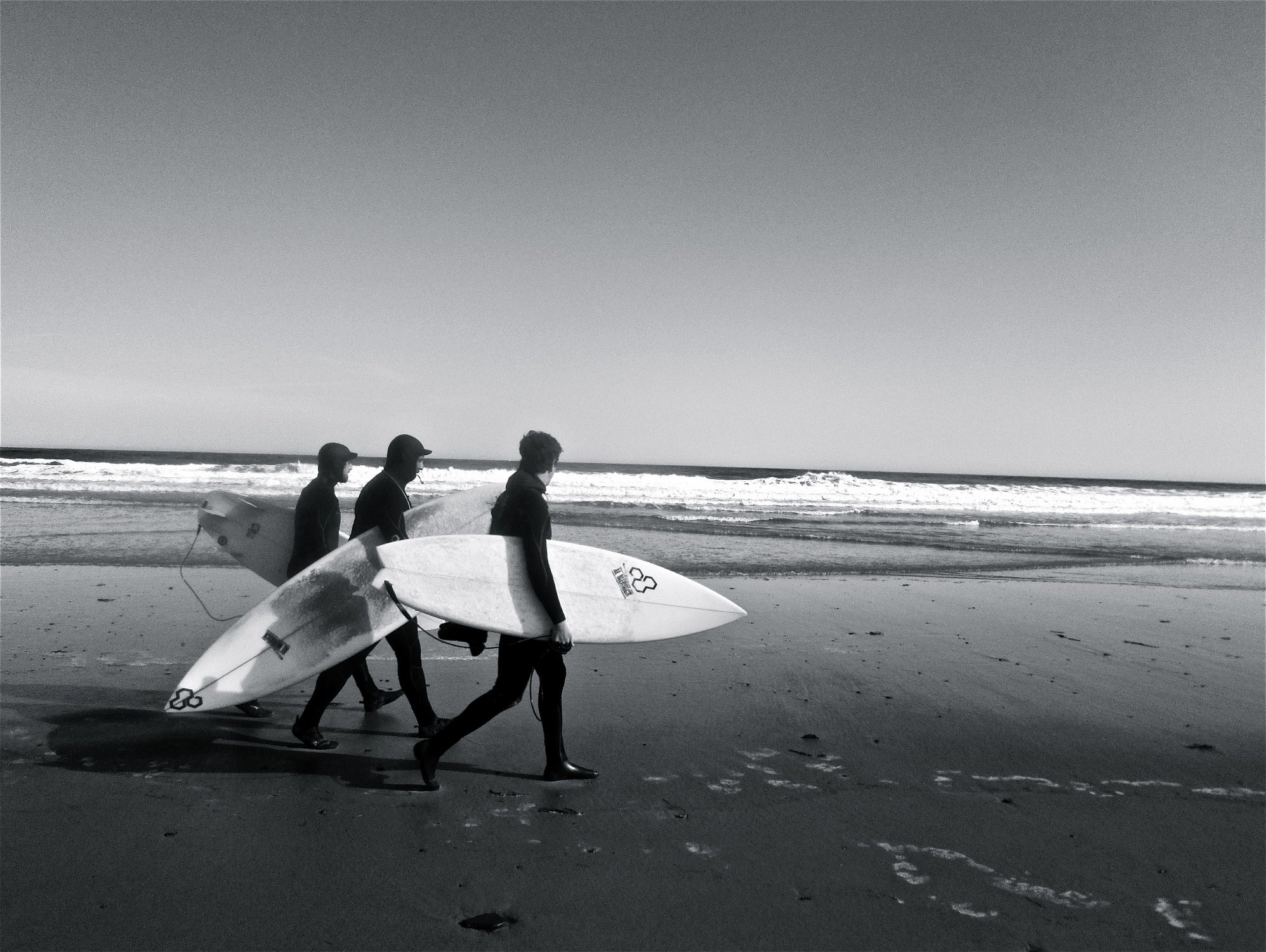 Surfers by Pauline Aubut on GIANT ART - white coastal sand