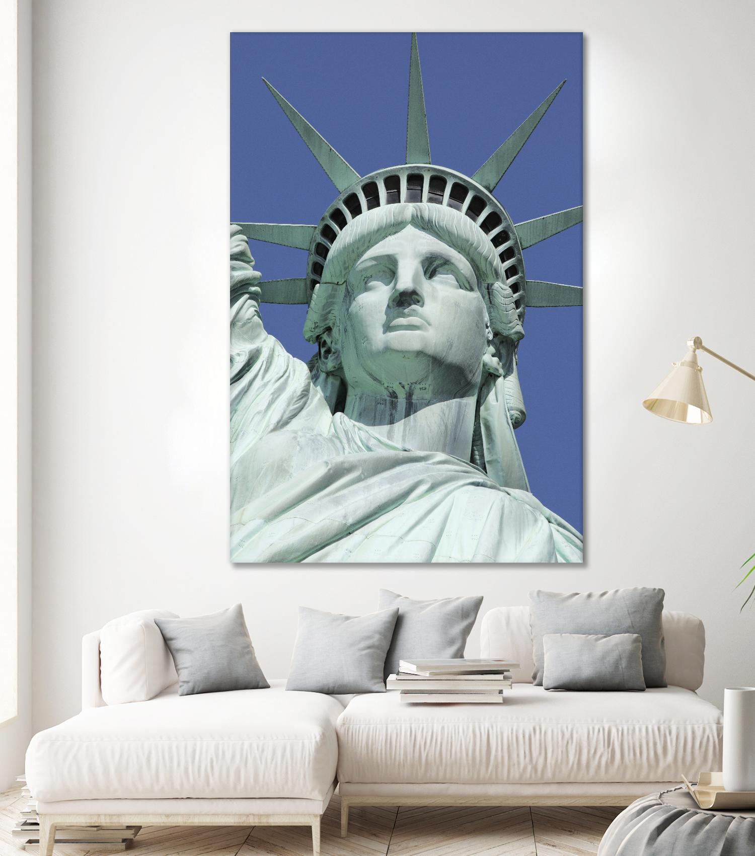 Statue of Liberty 3 by Lillis Werder on GIANT ART - blue photo art