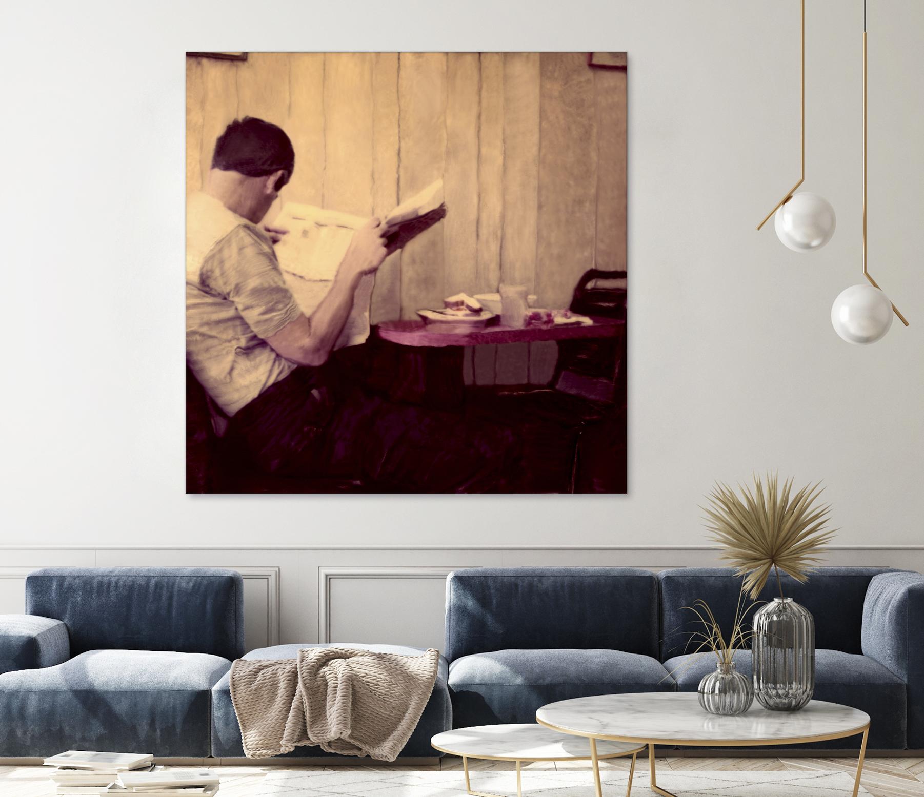 Reading Man by Joe Gemignani on GIANT ART - beige photo art