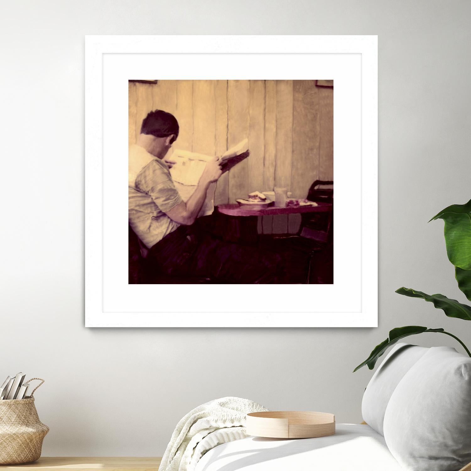 Reading Man by Joe Gemignani on GIANT ART - beige photo art