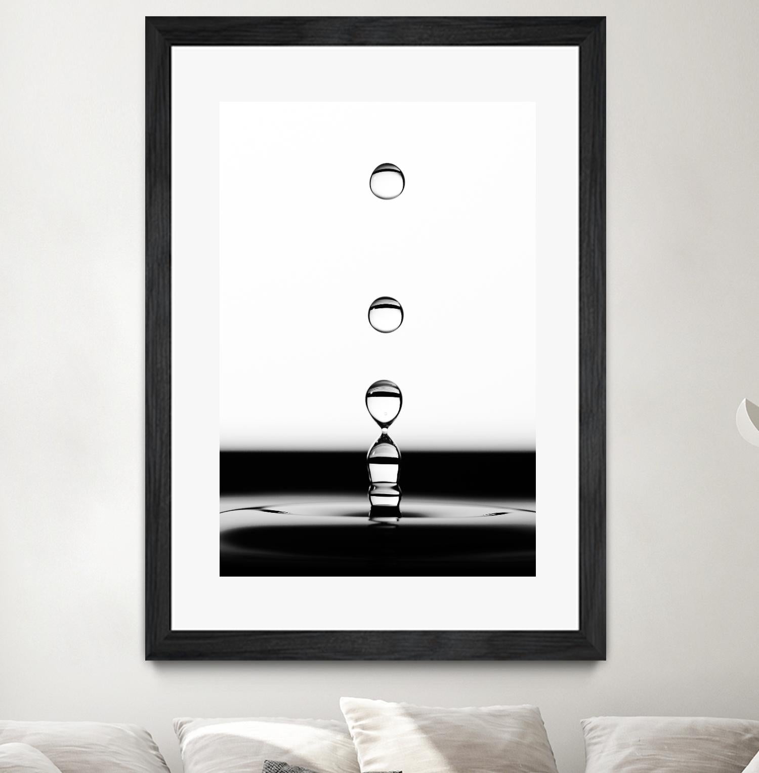 Drops II by Chris Tennent on GIANT ART - white photo art