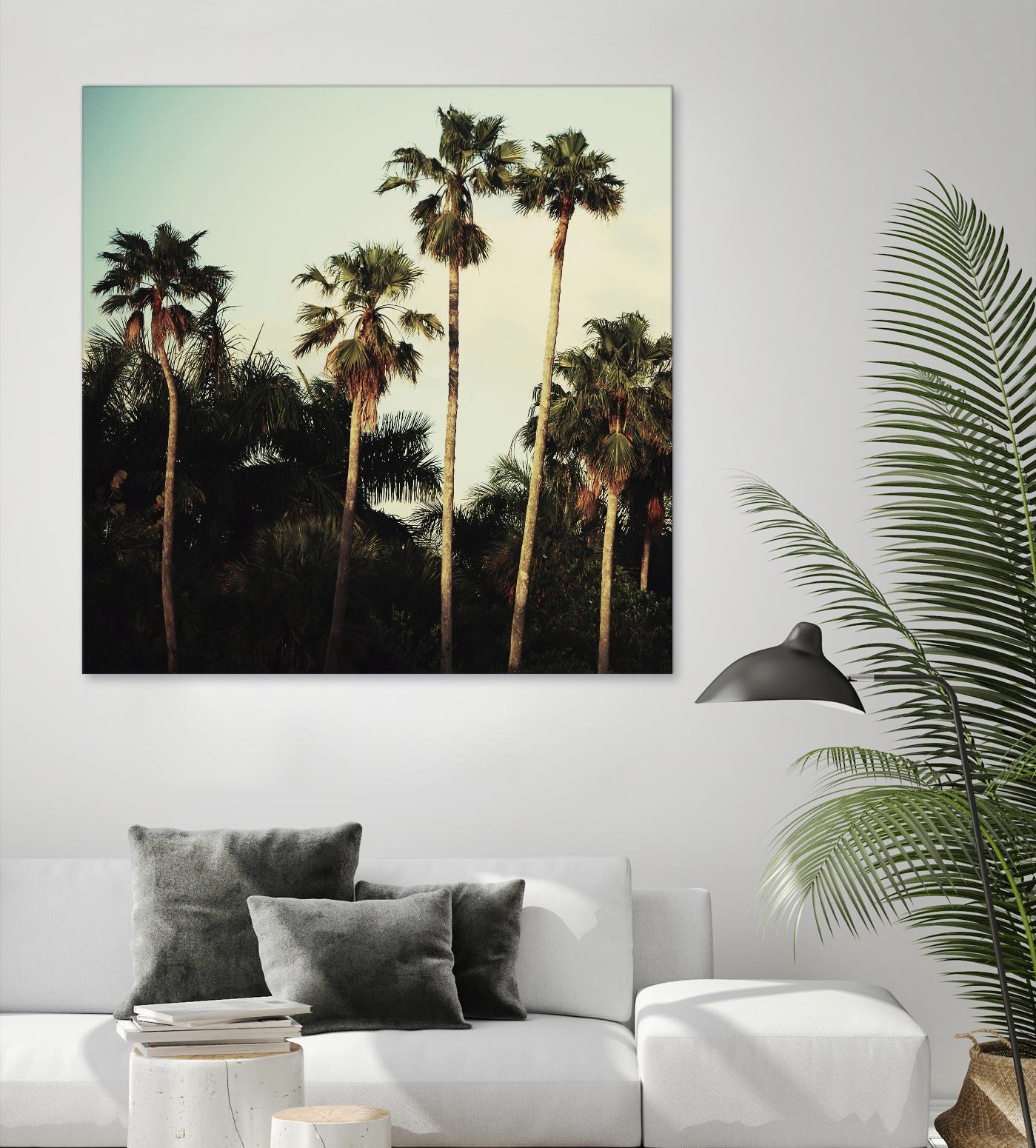 Beverly Hills I by Chelsea Victoria on GIANT ART - green botanical palm tree