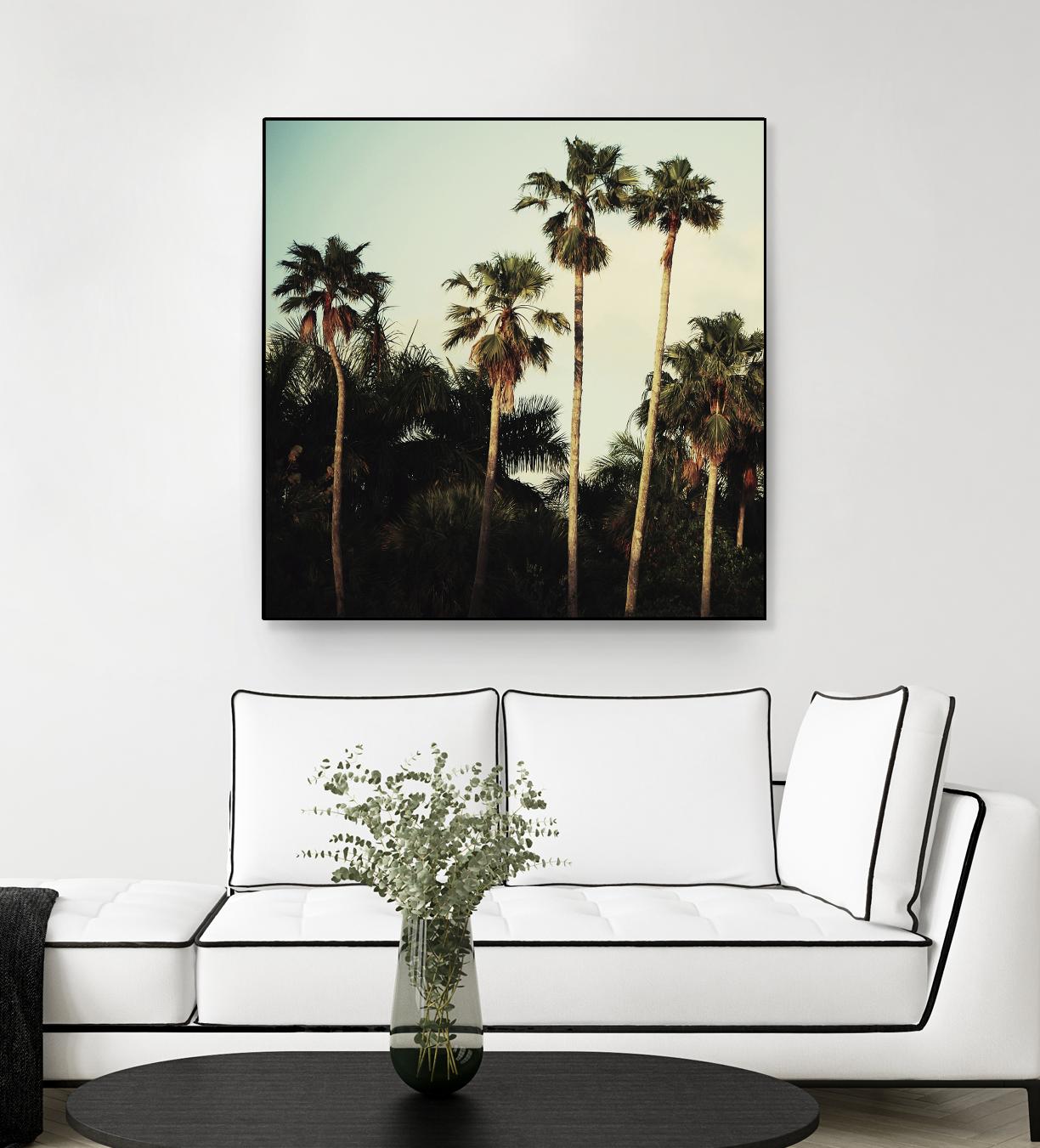 Beverly Hills I by Chelsea Victoria on GIANT ART - green botanical palm tree
