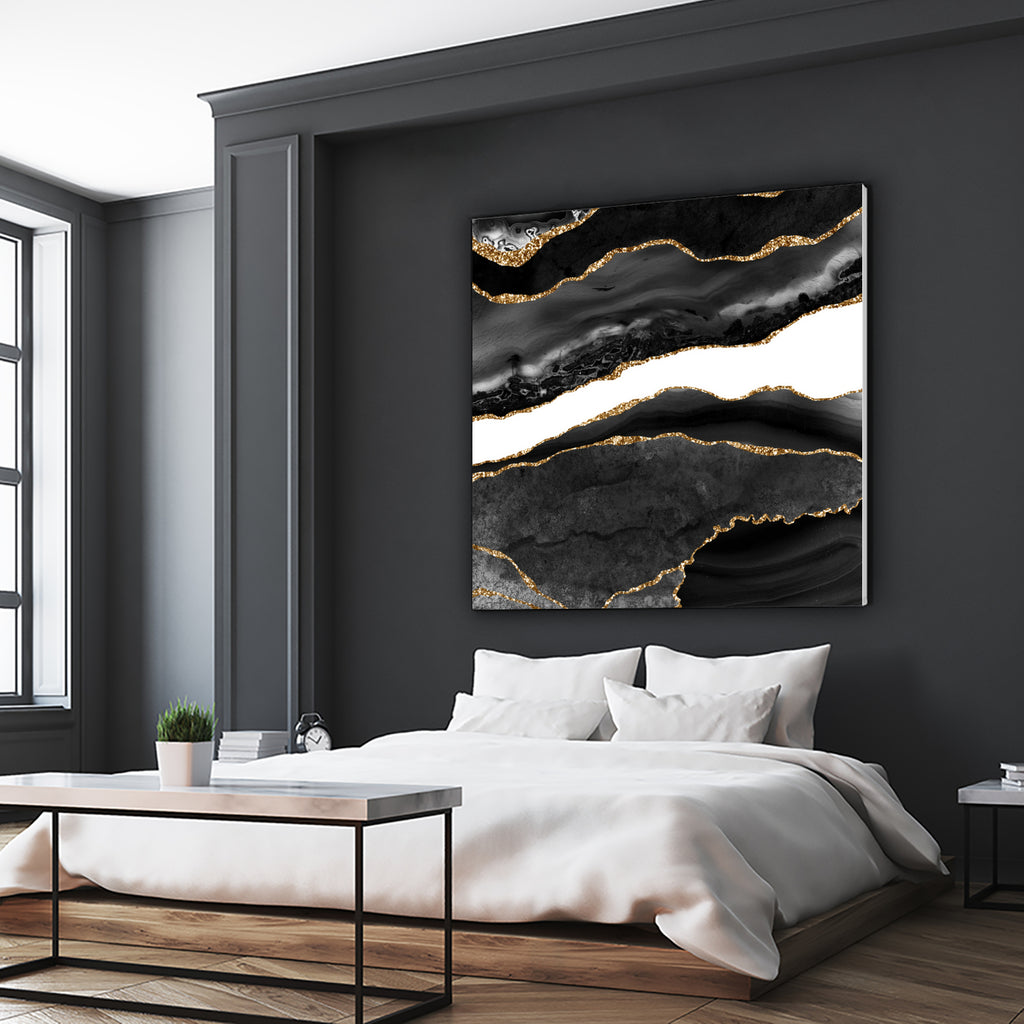 Black & Gold Agate Texture 08 by Isabel Muñoz on GIANT ART - black digital painting