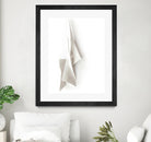 White Elegance by Jenja Braun on GIANT ART - flowers and plants minimalist-art