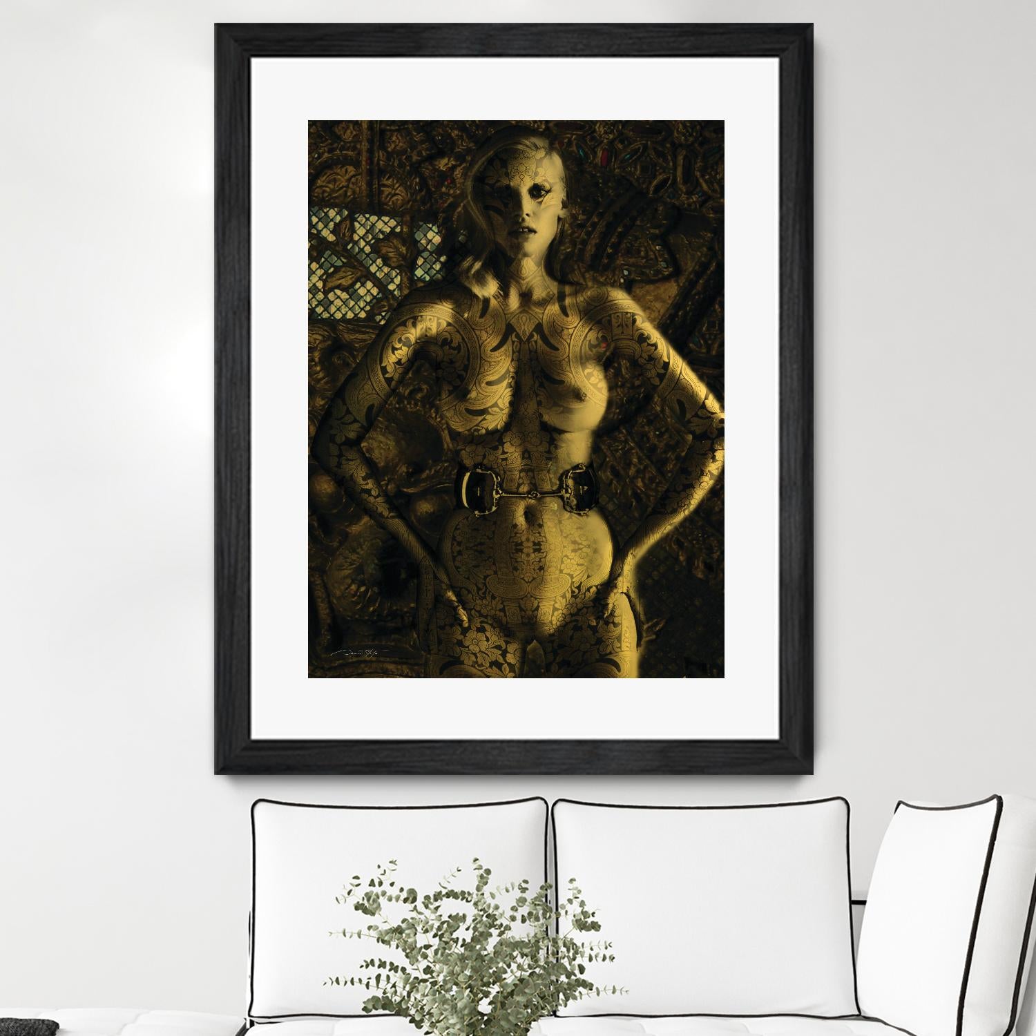 Gold Series Laura Stone by Daniel Stanford on GIANT ART - gold figurative artiste québécois