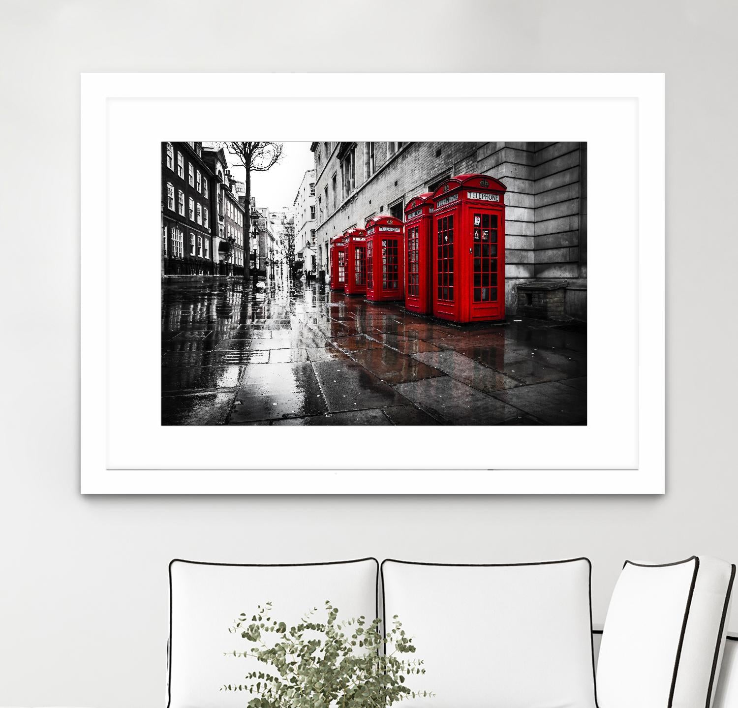 London Phones by Vladimir Kostka on GIANT ART - multicolor photography; landscapes; people/places