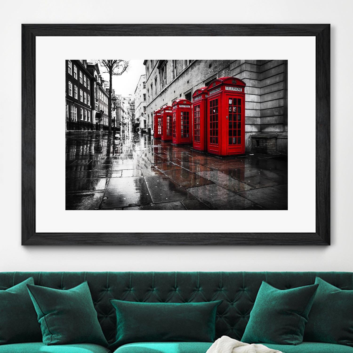 London Phones by Vladimir Kostka on GIANT ART - multicolor photography; landscapes; people/places