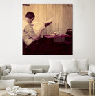 Reading Man by Joe Gemignani on GIANT ART - beige photo art