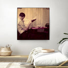 Reading Man by Joe Gemignani on GIANT ART - beige photo art